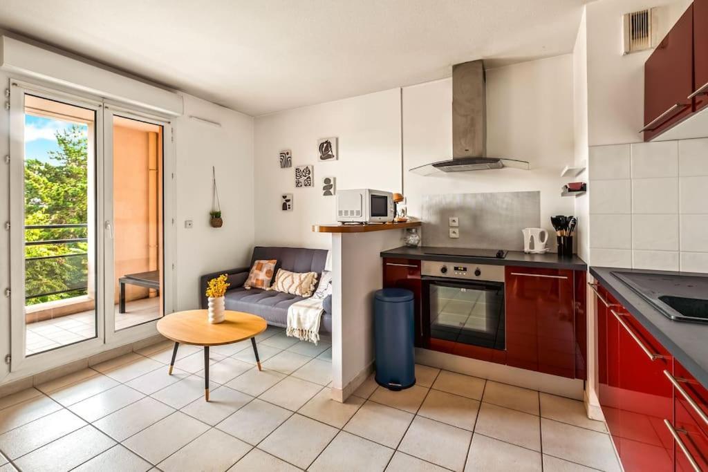 T2 Paisible Vaise, Avec Parking Metro Direct Bellecour Apartment Lyon Exterior photo